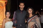 Nandish Sandhu, Rashmi Desai, Tina Dutta at ITA Awards on 25th Sept 2011 (10).JPG